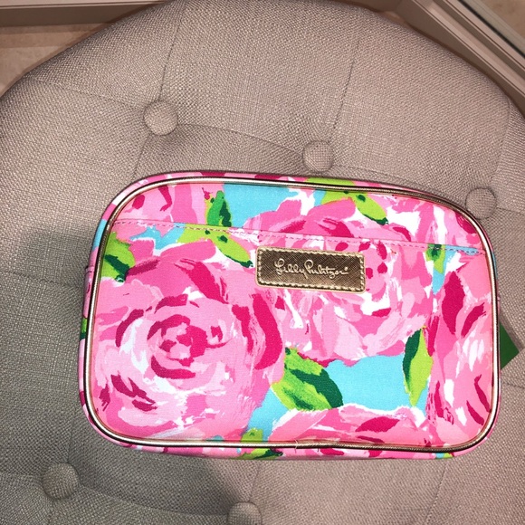 NWT Lilly Pulitzer Hotty Pink First Impression Make Up Bag - Picture 1 of 7